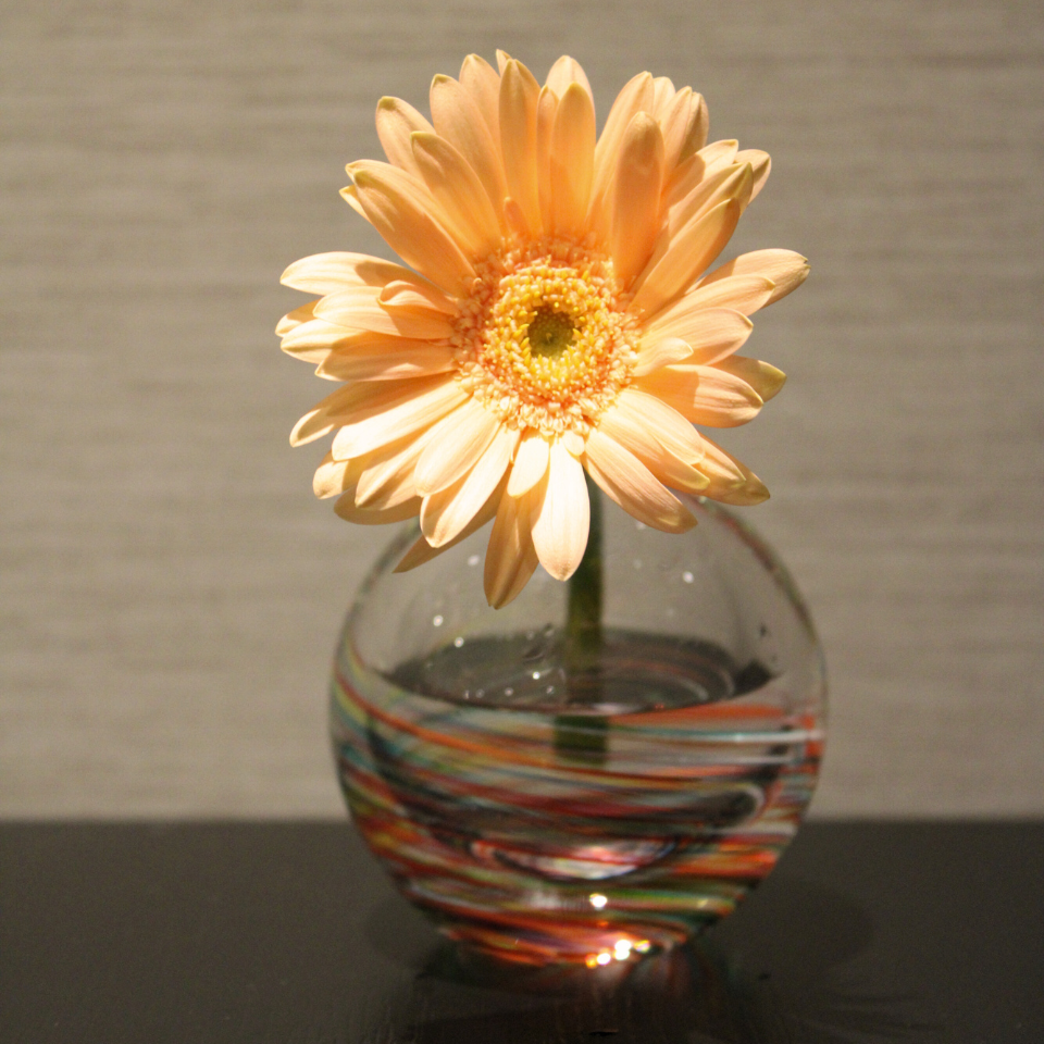 NEBUTA final】津軽びいどろ一輪挿し 飛鳥クルーズオリジナル | 飛鳥